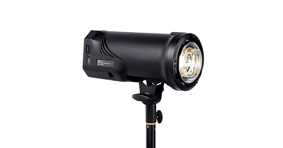 Standard photography workstation light.