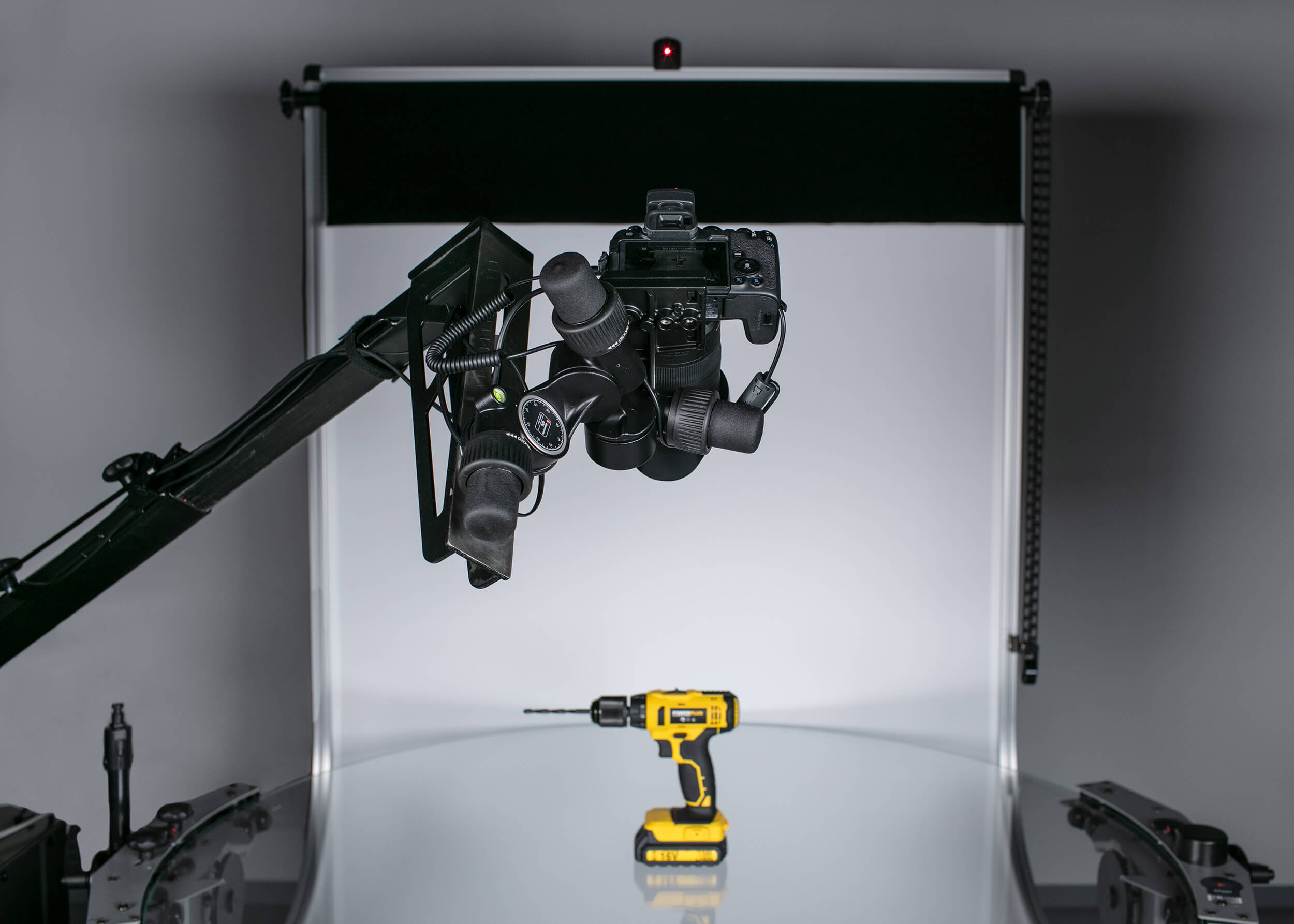Robot camera arm technology makes it possible to capture multiple rows and configurations remotely and automatically.