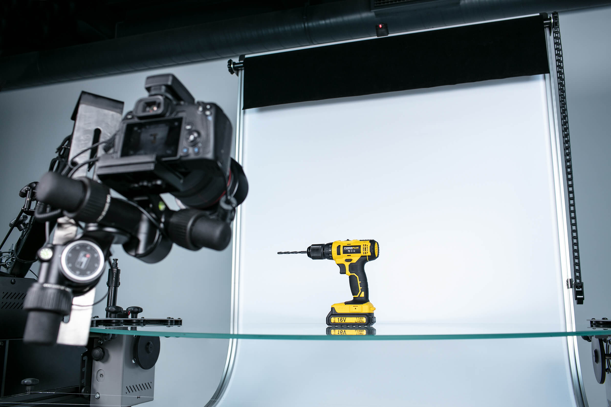 Product animations may capture for example a power drill with its drill bit spinning, including multiple rows of elevation.