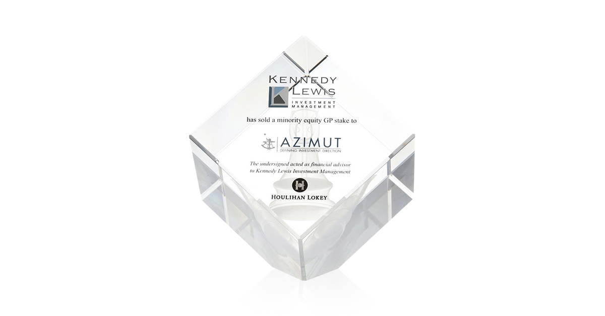 Final photo of transparent cube with text.