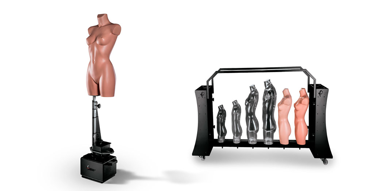 Quick-exchange mannequin beside carrying case.