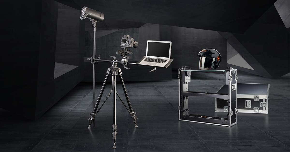 PhotoRobot's Case turntable and workstation