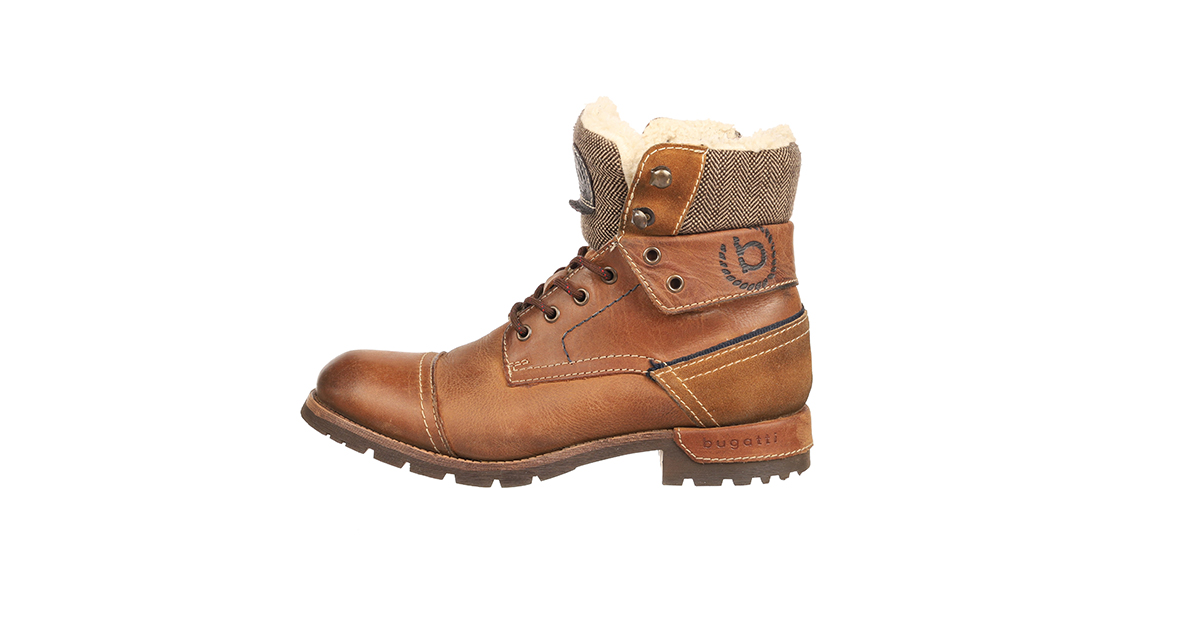 Single angle profile shot on single boot.